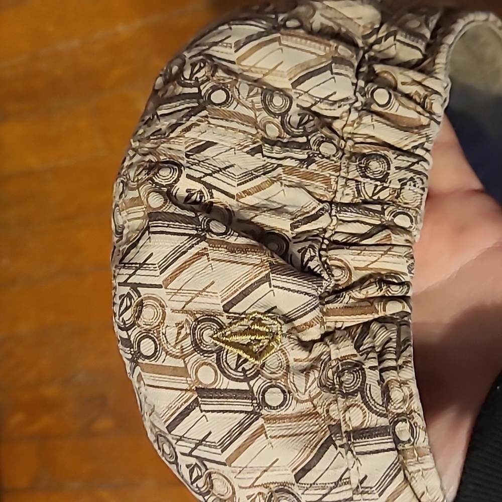 Volcom logo hat πββοΈ size m/l - Picture 5 of 8